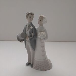 LLadro Bride & Groom Wedding Porcelain Sculpture Retired #4808 cake topper